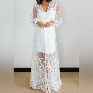 Elegant Sheer White Floral Bridal Robe